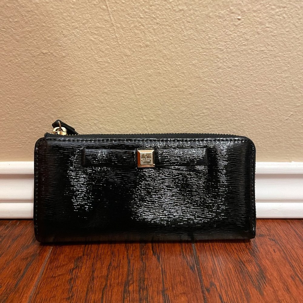 kate spade black patent leather wallet